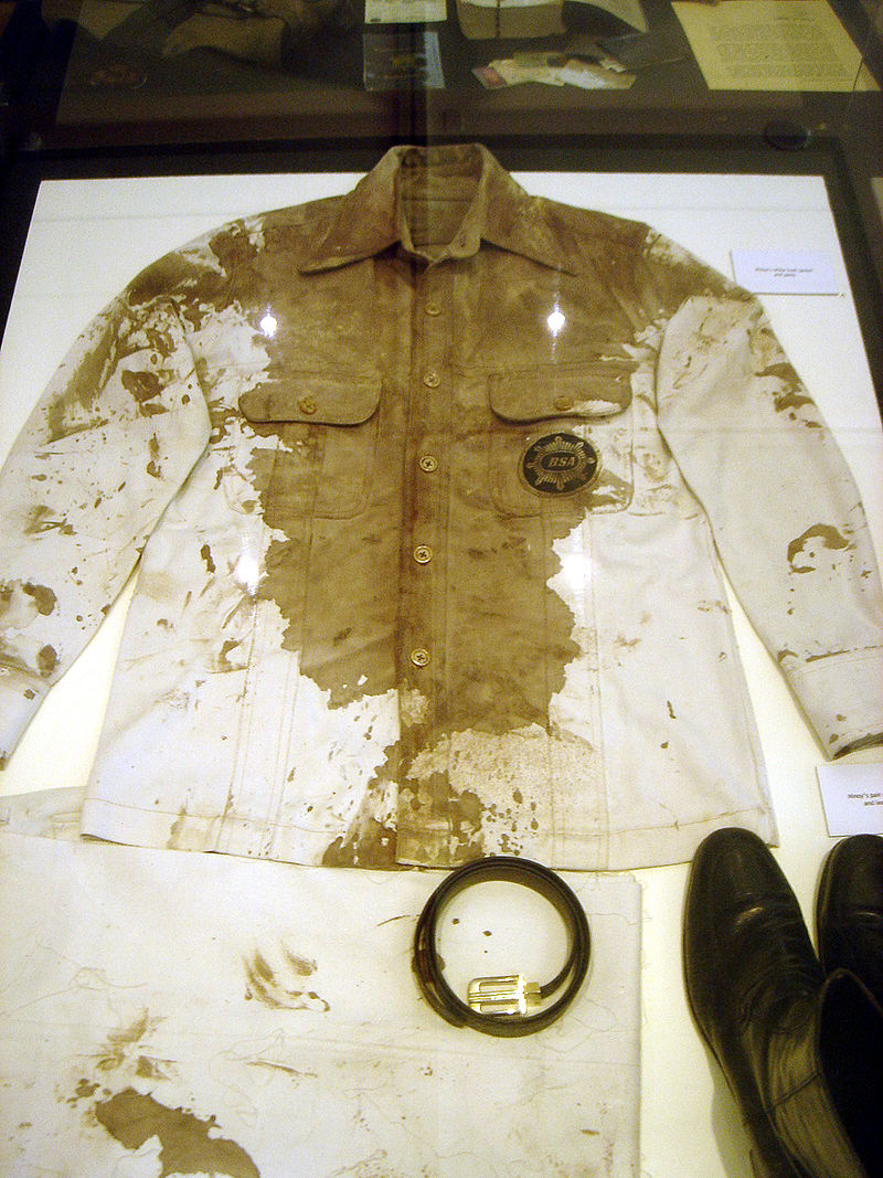 800px-Ninoy's_bloodied_jacket,_belt_and_boots